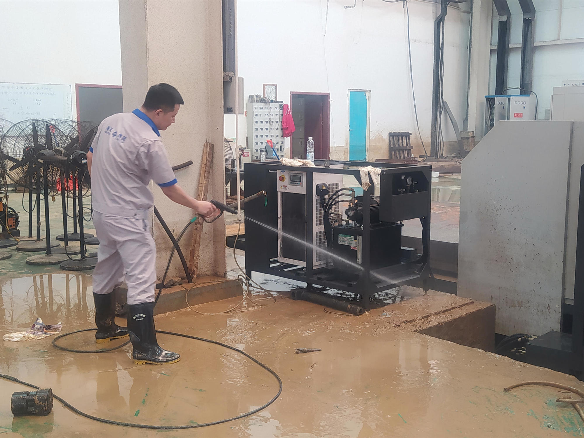 6t����(6TSPORTS)�����Źɷݹ�˾