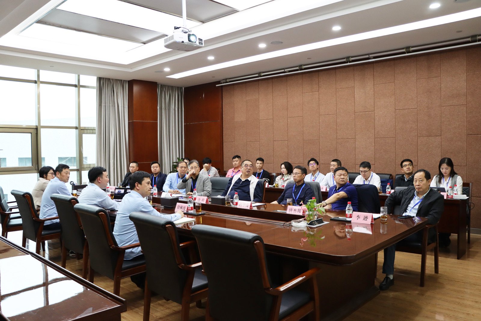 6t����(6TSPORTS)�����Źɷݹ�˾